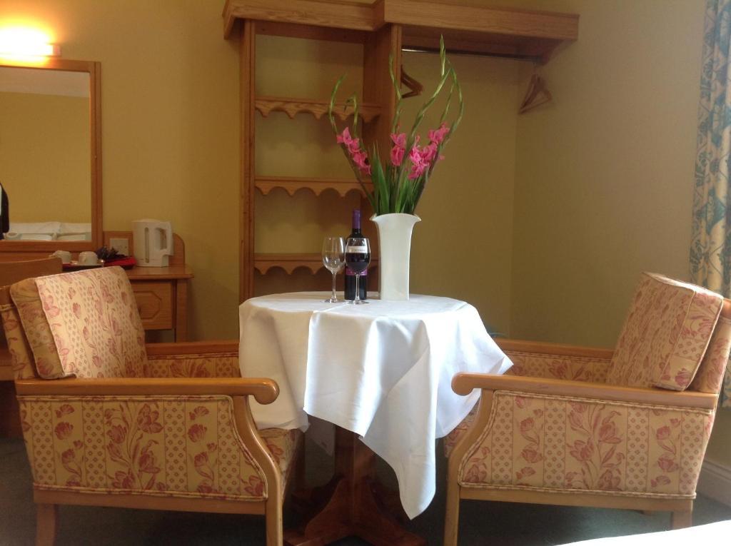 Abbey Hotel Ballyvourney エクステリア 写真