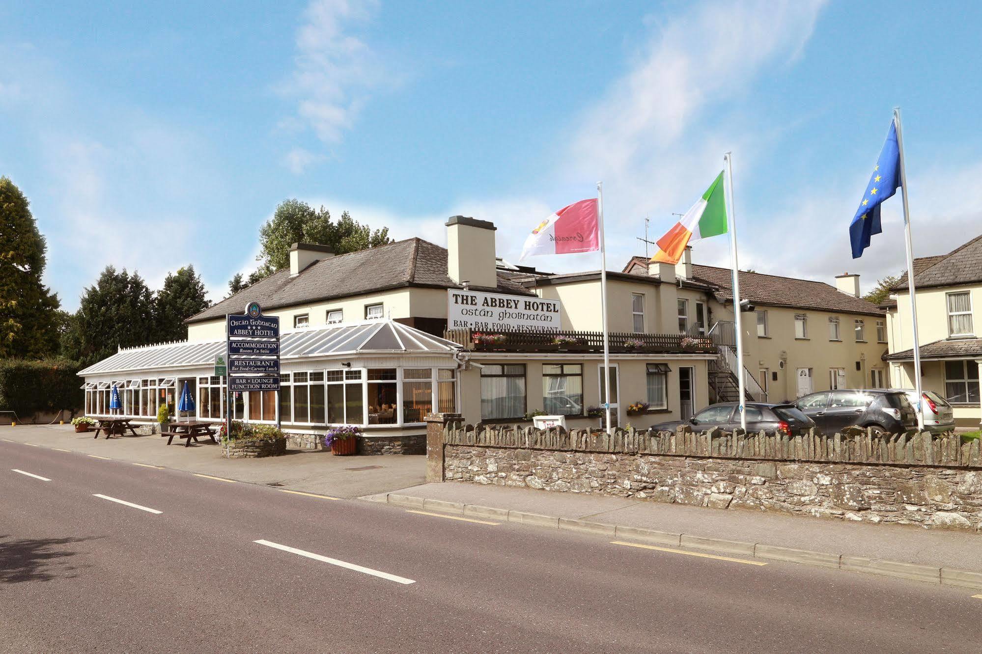 Abbey Hotel Ballyvourney エクステリア 写真